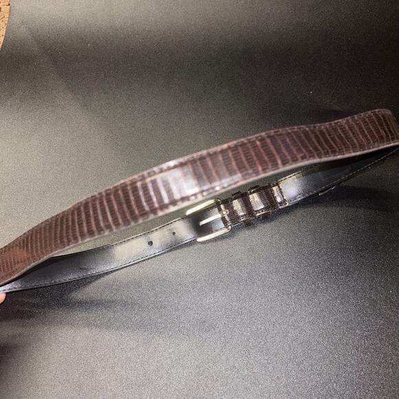 Brown Textured Faux Leather Gold-Tone Hardware Adjustable Belt Women's 37" - Picture 5 of 9